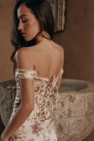 Abito lungo a corsetto con stampa floreale color crema Isis Vintage