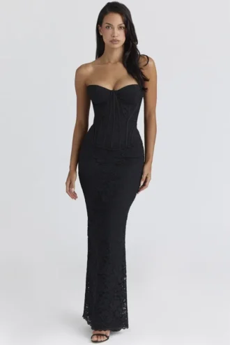 Abito lungo a corsetto in pizzo nero Solaine