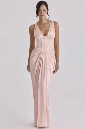 Abito lungo a corsetto in raso color cipria Angeline – Edizione limitata