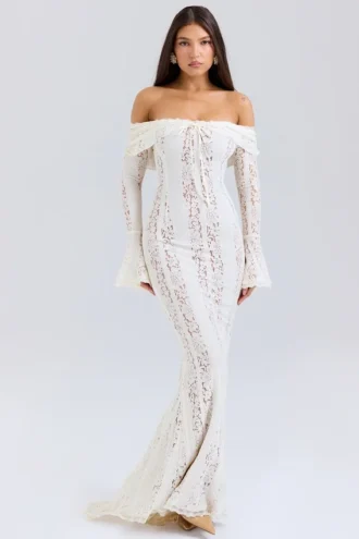 Abito lungo Belle Vintage color crema con pizzo floreale e spalle scoperte