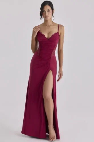 Abito lungo Sabrine con bordi in pizzo color vino + Corsetti