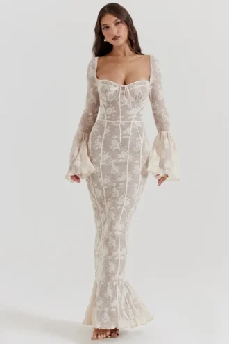 Abito lungo vintage in pizzo color crema “Delilah”