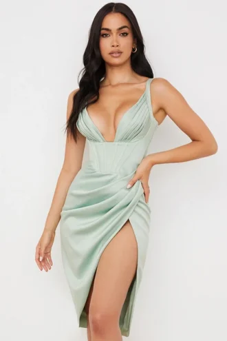 Abito midi a corsetto in raso color pistacchio “Faye”