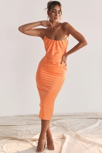 Abito midi a corsetto senza spalline Alora Tangerine