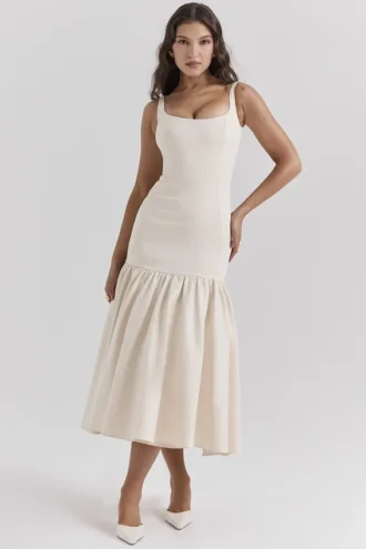 Abito midi a vita bassa color crema Amore Vintage