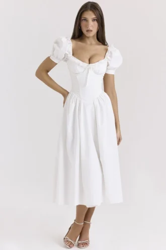 Abito midi bianco con maniche a sbuffo in cotone elasticizzato Lulabell