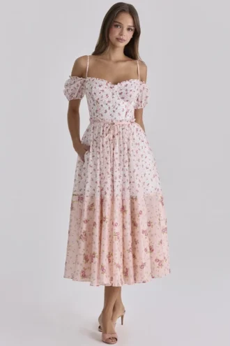 Abito midi in georgette con stampa di rose bianche e nastro “Penelope”