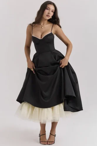 Abito midi in tulle nero “Mademoiselle”