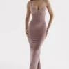 Abito midi in velluto rosa tenue “Azalea”