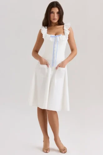 Abito midi Mathilde in cotone bianco con bordi in broderie anglaise