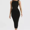 Abito midi nero Amirah con cristalli decorati