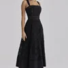 Abito midi nero in cotone con ricami broderie anglaise “Ava”