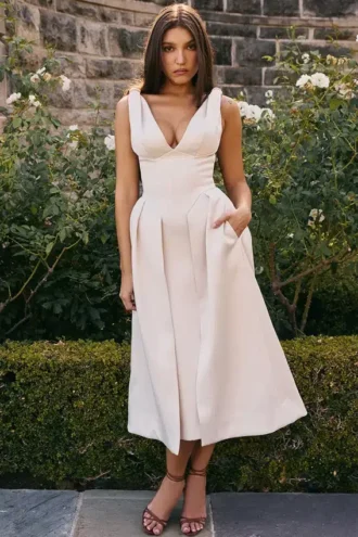 Abito midi plissettato in raso color crema vintage Paloma