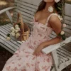 Abito midi Rosalee con stampa floreale rosa vintage