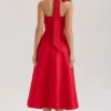 Abito midi rosso in cotone elasticizzato con scollo all’americana e bottoni “Claudia”