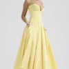 Abito midi senza spalline in tulle Lady Sunshine
