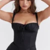 Abito mini a corsetto Carlotta nero