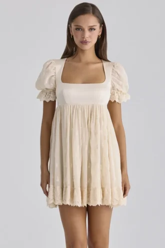 Abito mini babydoll Regency in raso avorio Bambi + pizzo broderie anglaise