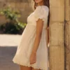 Abito mini babydoll Regency in raso avorio Bambi + pizzo broderie anglaise