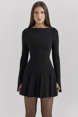 Abito mini con godet in crêpe elasticizzato nero “Francesca”