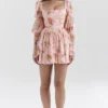 Abito mini con maniche a sbuffo e stampa rosa vintage inglese “Sancia”