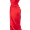 Abito rosso in raso con spalle scoperte Loretta