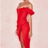 Abito rosso in raso con spalle scoperte Loretta