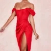 Abito rosso in raso con spalle scoperte Loretta