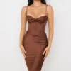 Abito sottoveste a corsetto in raso color cioccolato Myrna