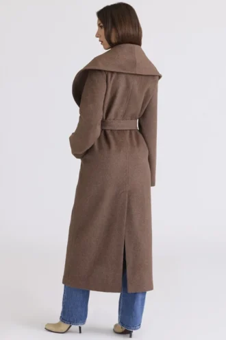 Cappotto in lana marrone con collo a scialle Cocoon