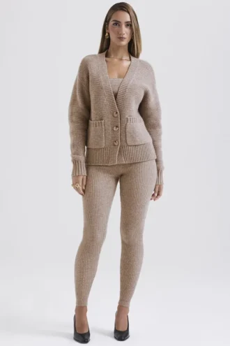 Cardigan Alara in lana naturale a maglia grossa color orzo