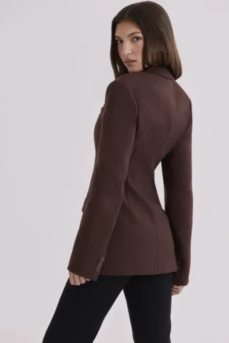 Giacca blazer a clessidra in crêpe color cioccolato Luella